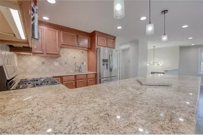 358 Toura Dr, Pittsburgh, PA 15236 - Photo 17