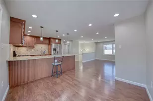 358 Toura Dr, Pittsburgh, PA 15236 - Photo 11