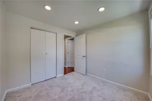 358 Toura Dr, Pittsburgh, PA 15236 - Photo 21