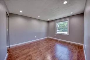 358 Toura Dr, Pittsburgh, PA 15236 - Photo 27