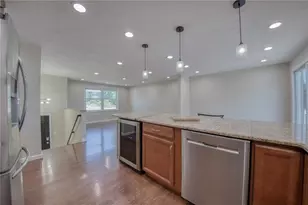 358 Toura Dr, Pittsburgh, PA 15236 - Photo 13