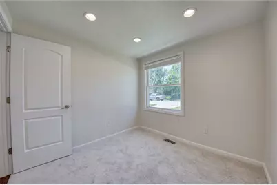 358 Toura Dr, Pittsburgh, PA 15236 - Photo 21