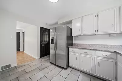 3001 Jameson Dr, Pittsburgh, PA 15226 - Photo 11
