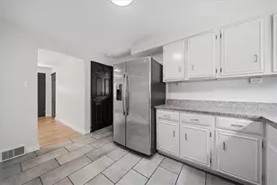 3001 Jameson Dr, Pittsburgh, PA 15226 - Photo 11