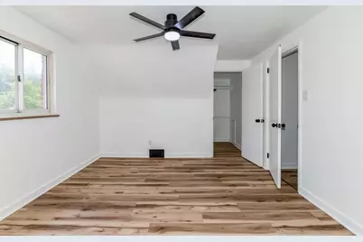 6340 Helen St, South Park, PA 15129 - Photo 19