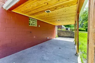 6340 Helen St, South Park, PA 15129 - Photo 33