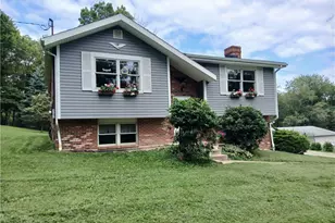 429 Dairy Farm Rd, Allegheny Township, PA 15068 - Photo 1