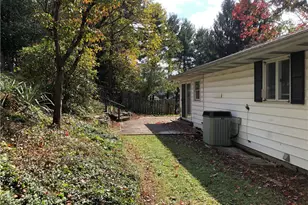 63 Roosevelt Dr, North Union Township, PA 15401 - Photo 5