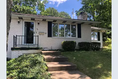 63 Roosevelt Dr, North Union Township, PA 15401 - Photo 5