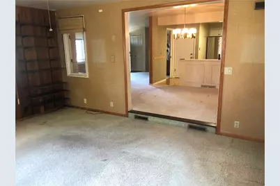 63 Roosevelt Dr, North Union Township, PA 15401 - Photo 15
