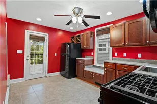 421 Beaver St, Mars, PA 16046 - Photo 5