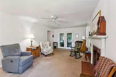 390 6th St, Beaver, PA 15009 - Photo 7