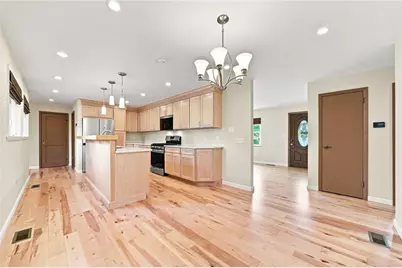 529 Cochran Drive, Hempfield Township, PA 15601 - Photo 5