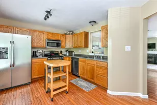 311 Fairfax Ct, Seven Fields Boro, PA 16046 - Photo 13