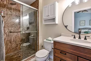 311 Fairfax Ct, Seven Fields Boro, PA 16046 - Photo 15