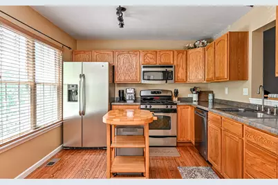 311 Fairfax Court, Seven Fields Boro, PA 16046 - Photo 11