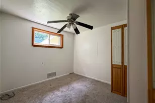 4503 Mapledale Dr, Homestead, PA 15120 - Photo 17