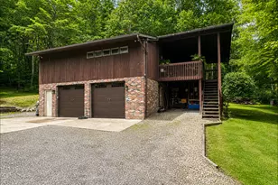 1356 Martin Rd, Kiskiminetas Township, PA 15613 - Photo 31