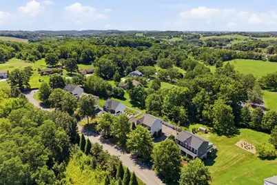 1007 Fieldstone Drive, Cecil, PA 15317 - Photo 45