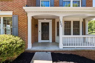 1007 Fieldstone Dr, Cecil, PA 15317 - Photo 5