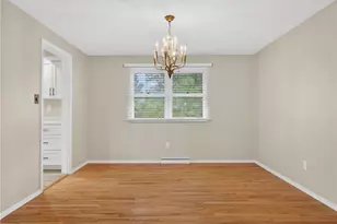 219 Main Entrance Dr, Pittsburgh, PA 15228 - Photo 5