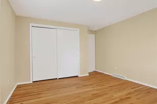 219 Main Entrance Dr, Pittsburgh, PA 15228 - Photo 27