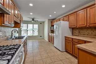 101 Walker Ln, West Deer, PA 15044 - Photo 9