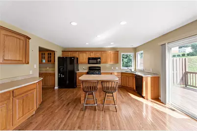 1501 Michael Dr, Pittsburgh, PA 15227 - Photo 11