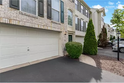 1501 Michael Dr, Pittsburgh, PA 15227 - Photo 29