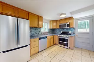 723 Maple St, Verona, PA 15147 - Photo 13