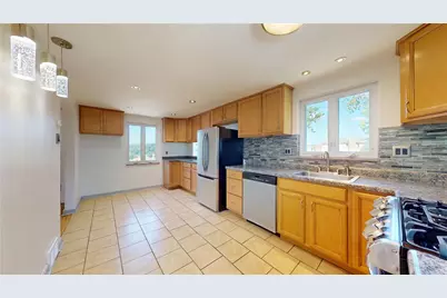 723 Maple St, Verona, PA 15147 - Photo 13