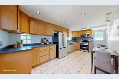 723 Maple St, Verona, PA 15147 - Photo 9