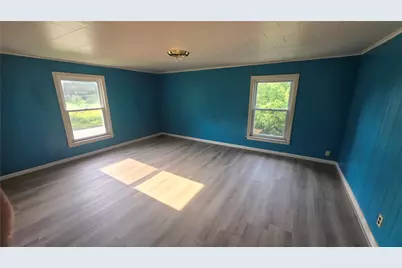 115 Conneaut Lake Rd, Hempfield Township, PA 16125 - Photo 11