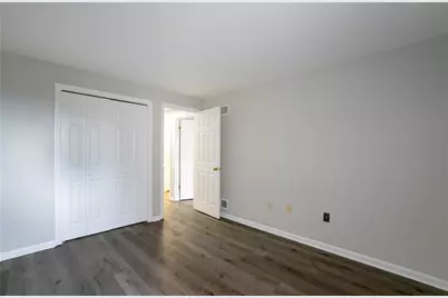 402 Royal Ct, Pittsburgh, PA 15234 - Photo 27