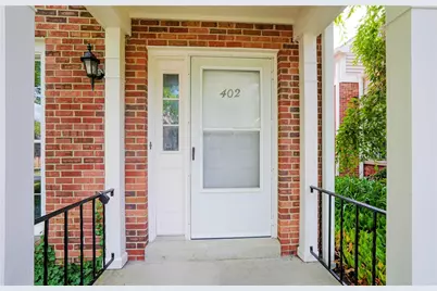 402 Royal Ct, Pittsburgh, PA 15234 - Photo 3