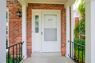 402 Royal Ct, Pittsburgh, PA 15234 - Photo 3