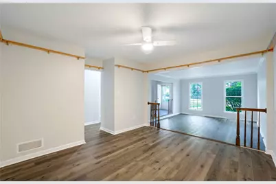 402 Royal Ct, Pittsburgh, PA 15234 - Photo 13