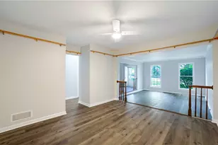 402 Royal Ct, Pittsburgh, PA 15234 - Photo 13