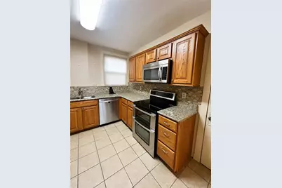 5713 Pocusset St, Pittsburgh, PA 15217 - Photo 7