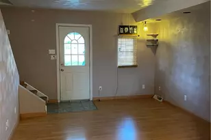 507 Sutherland St, Stockdale, PA 15483 - Photo 3