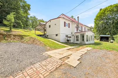 412 E Jackson Street, Johnstown, PA 15909 - Photo 3