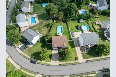 1421 Sandstone Dr, West Deer, PA 15084 - Photo 3