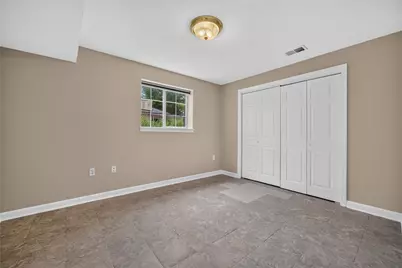1431 Main Blvd, South Park, PA 15129 - Photo 19