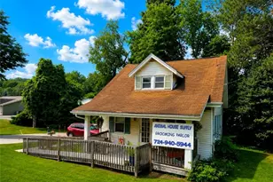71 Shenot Rd, Marshall, PA 15090 - Photo 1
