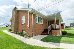 629 Joseph St, Mount Pleasant Township, PA 15666 - Photo 1