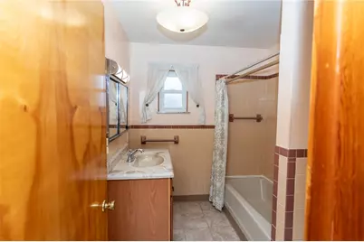 629 Joseph St, Mount Pleasant Township, PA 15666 - Photo 9
