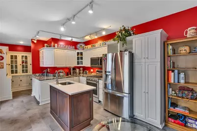 1237 Resaca Place, Pittsburgh, PA 15212 - Photo 11