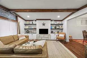 42 Beltzhoover Ave, Pittsburgh, PA 15210 - Photo 5