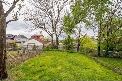 42 Beltzhoover Avenue, Pittsburgh, PA 15210 - Photo 29