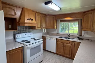 905 W Wylie Ave, Canton Township, PA 15301 - Photo 9